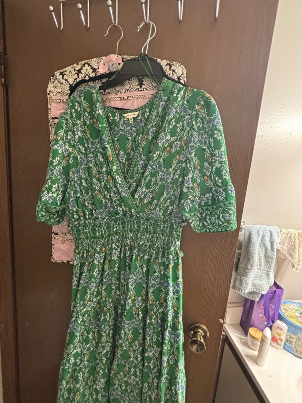 Max Studio Green Floral Scoop Neck Dress with Blue & Yellow Accents